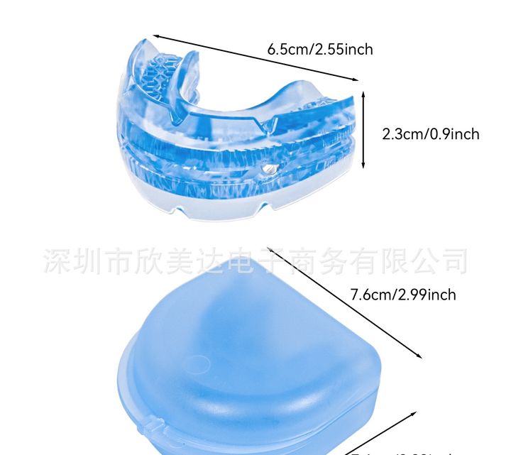 Blue adjustable mouthpiece and its storage case with their dimensions marked.