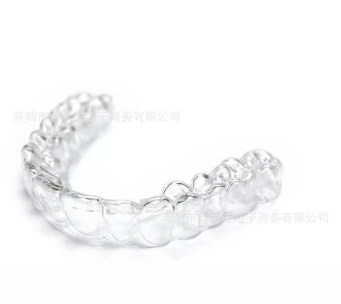 Clear boil-and-bite EVA mouthguard tray.